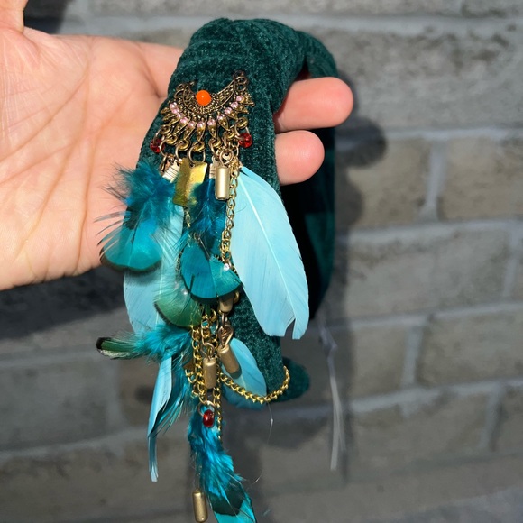 Brand new headband - Picture 8 of 8